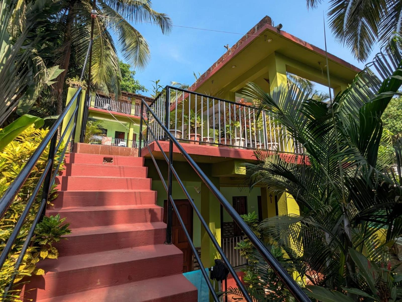 Luciano Guest House Arambol Exterior photo